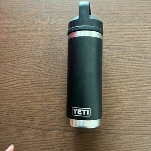 Yeti water bottle
